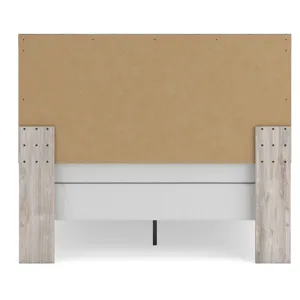 Broachmyn Queen Panel Bed