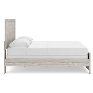 Broachmyn King Panel Bed