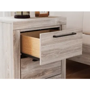 Jonnifer Queen Panel Bed, Dresser and Nightstand