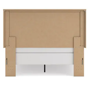 Gramburg Queen Panel Bed