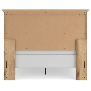 Fenderport Queen Panel Bed