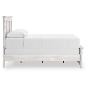 Makidern Queen Panel Bed, Dresser and Mirror