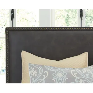 Dolante King Upholstered Bed