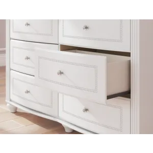 Kozlani Dresser