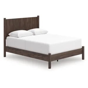 PAMYTTA QUEEN PANEL BED