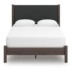 Pamytta Queen Panel Bed, Dresser, Mirror and Nightstand