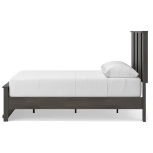Shaehartin Panel Platform Bed
