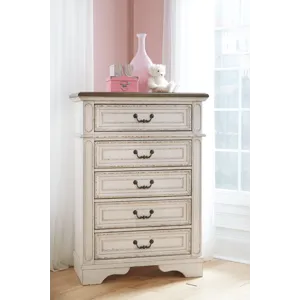 Realyn King Upholstered Panel Bed, Chest and 2 Nightstands