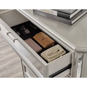 Lindenfield Chest of Drawers