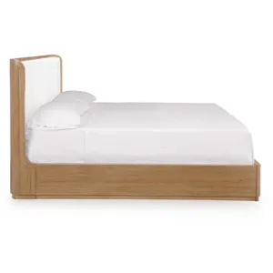 Pamaria Queen Upholstered Bed
