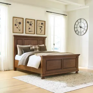 Zackaryn Queen Panel Bed