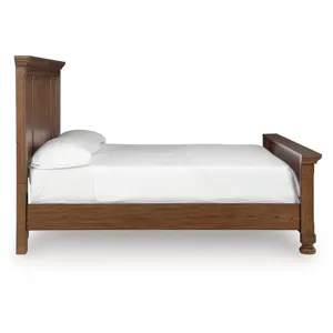 Zackaryn Queen Panel Bed