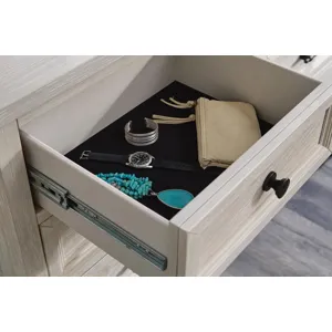 Darbonton Chest of Drawers