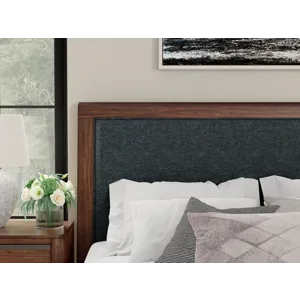 Kendamor California King Upholstered Panel Bed