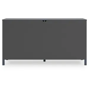 Simmenfort Dresser