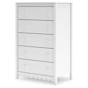 Hallityn Chest of Drawers