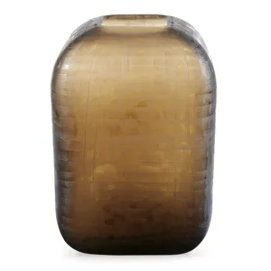 Capard Vase