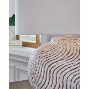 Vien Table Lamp