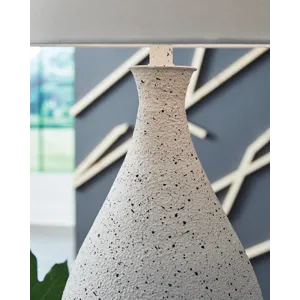 Wyattford Table Lamp