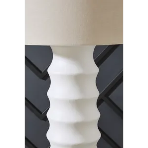 Veraleigh Floor Lamp