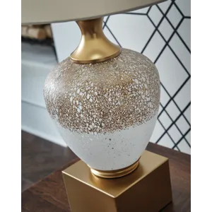 Tavisburg Table Lamp