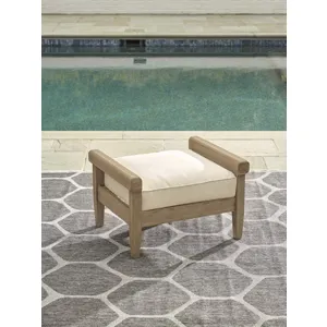 Gerianne Ottoman with Cushion