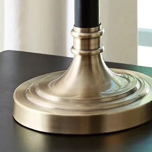 Clairwell Desk Lamp