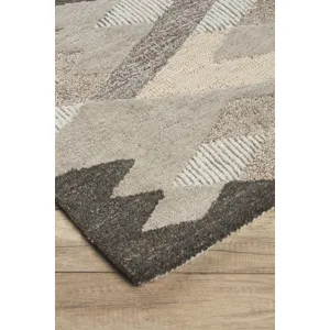 Jadon 8' x 10' Rug
