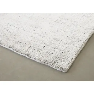 Lenlett 5' x 7' Rug