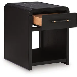 Clanden End Table