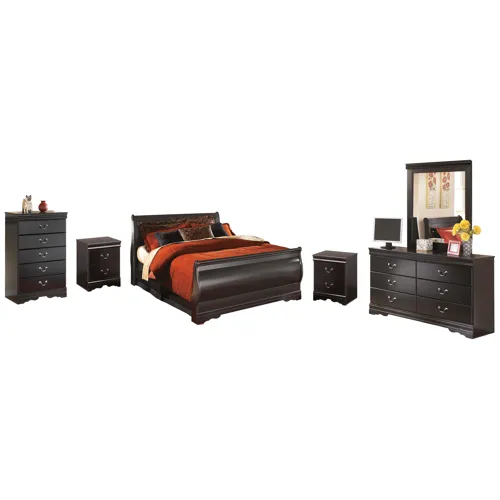 Huey Vineyard Queen Sleigh Bed, Dresser, Mirror, Chest, and 2 Nightstands