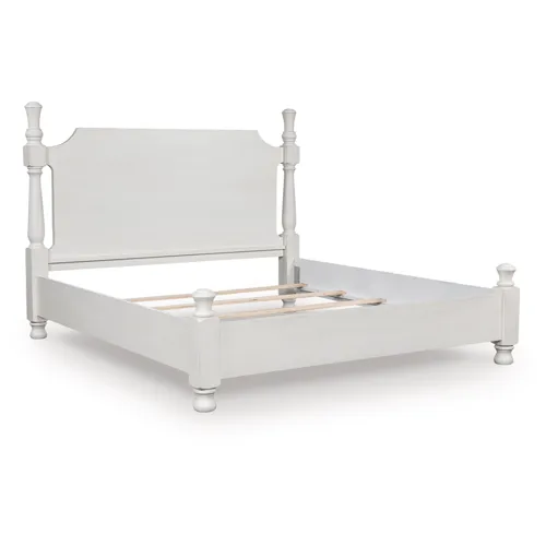 Rowlenstown King Poster Bed