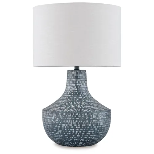Schylarmont Table Lamp