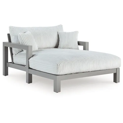 Hurley Park Outdoor Chaise Lounge with Cushion