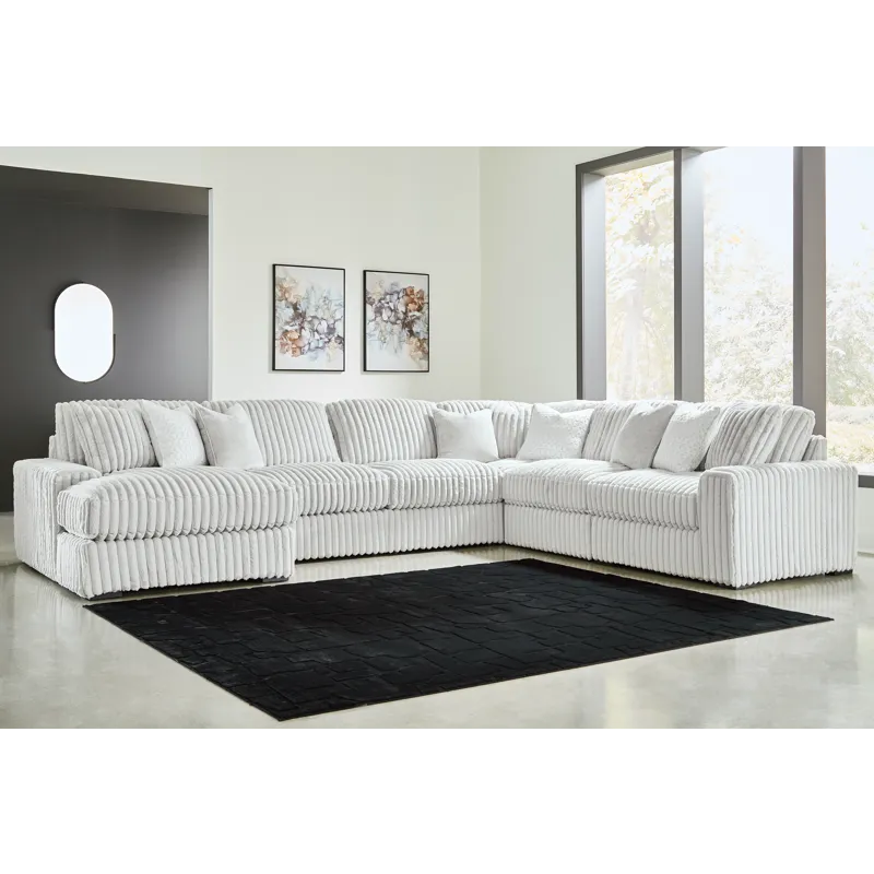 Stupendous 6-Piece Sectional with Chaise