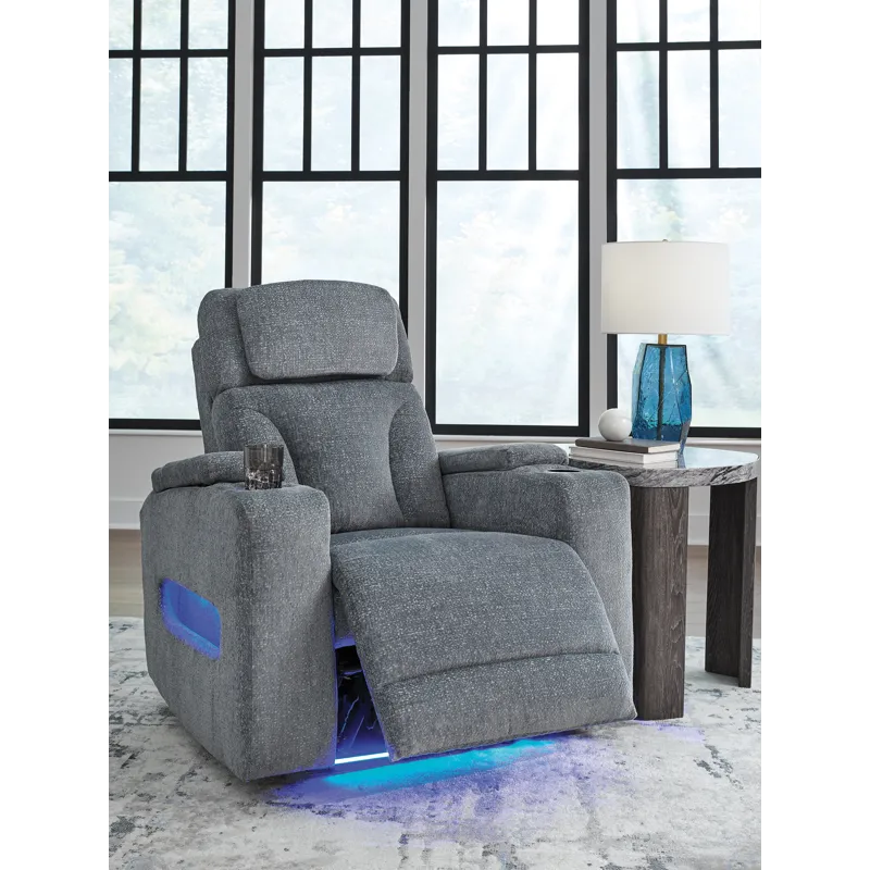Studio Cave Power Recliner