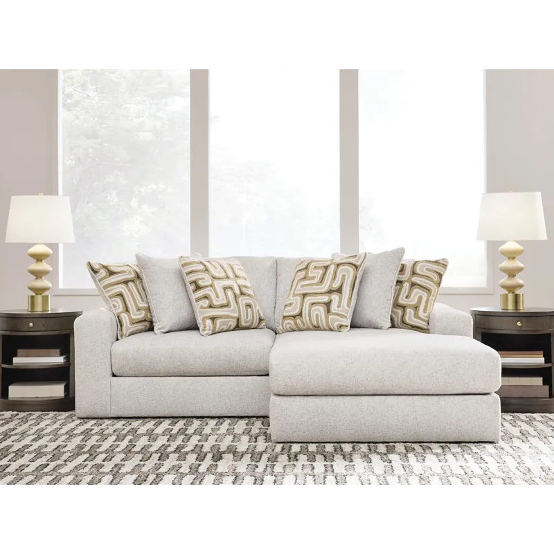 Toliar 2-Piece Sectional with Chaise
