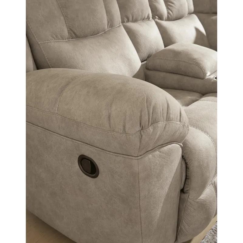 Ravenswaye 3-Piece Reclining Sectional