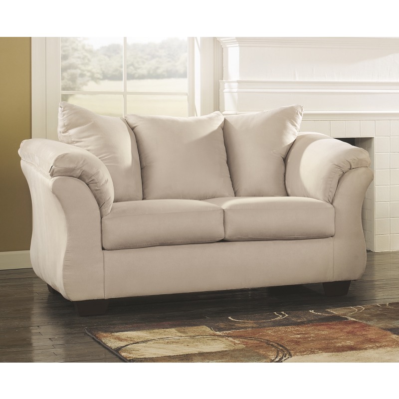 Darcy Loveseat