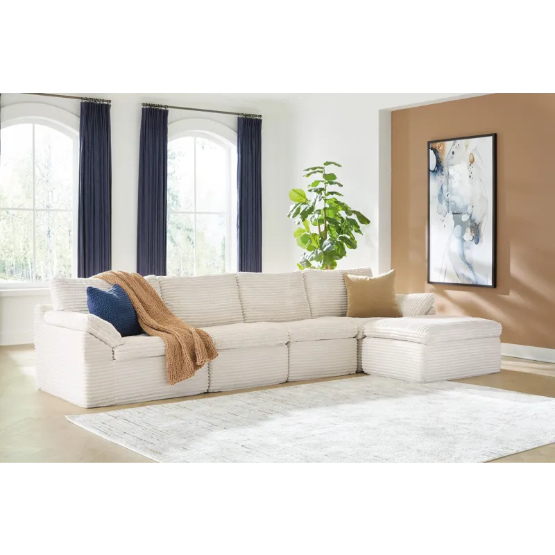 Fannin 4-Piece Sectional with Ottoman