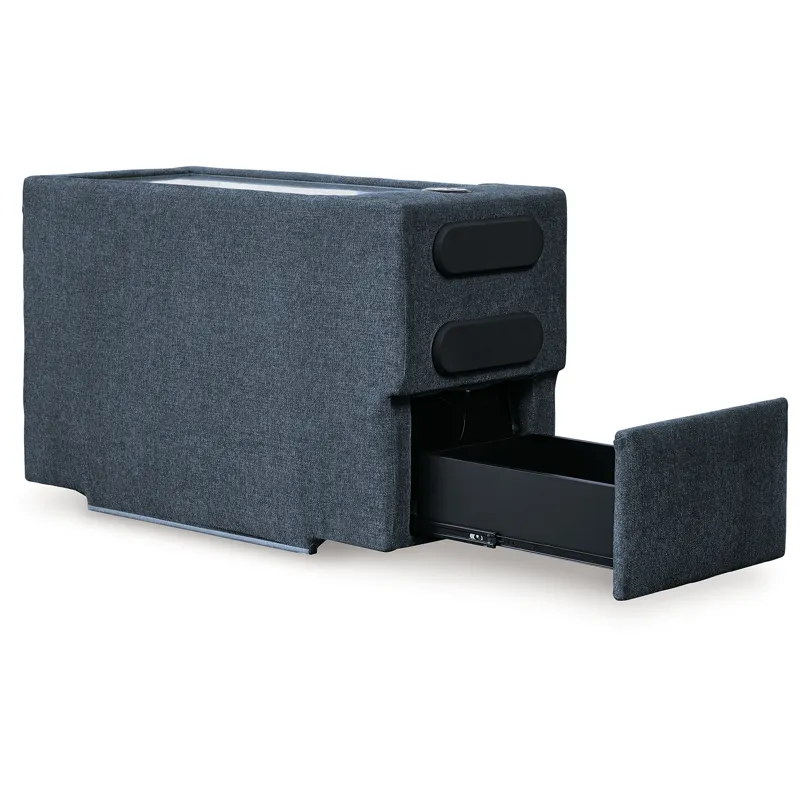 Modmax 3-Piece Sectional and 2 Ottomans