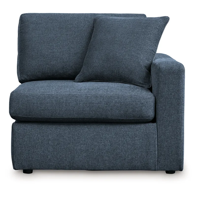 Modmax 3-Piece Sectional and 2 Ottomans