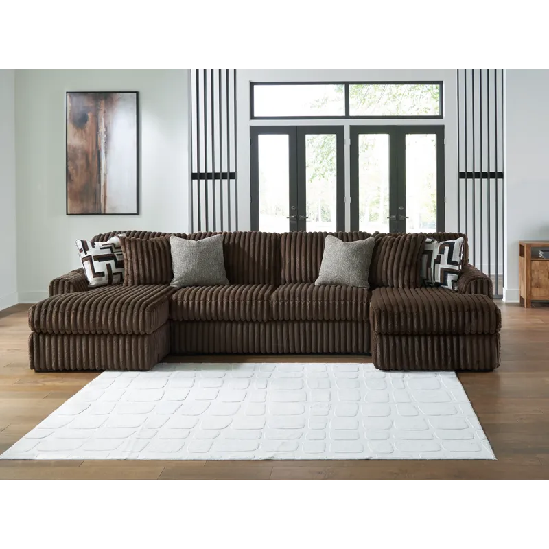 Midnight-Madness 3-Piece Sectional with Chaise