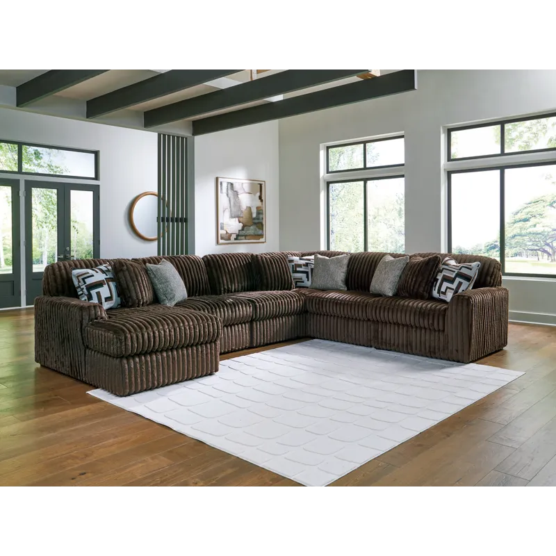 Midnight-Madness 6-Piece Sectional with Chaise