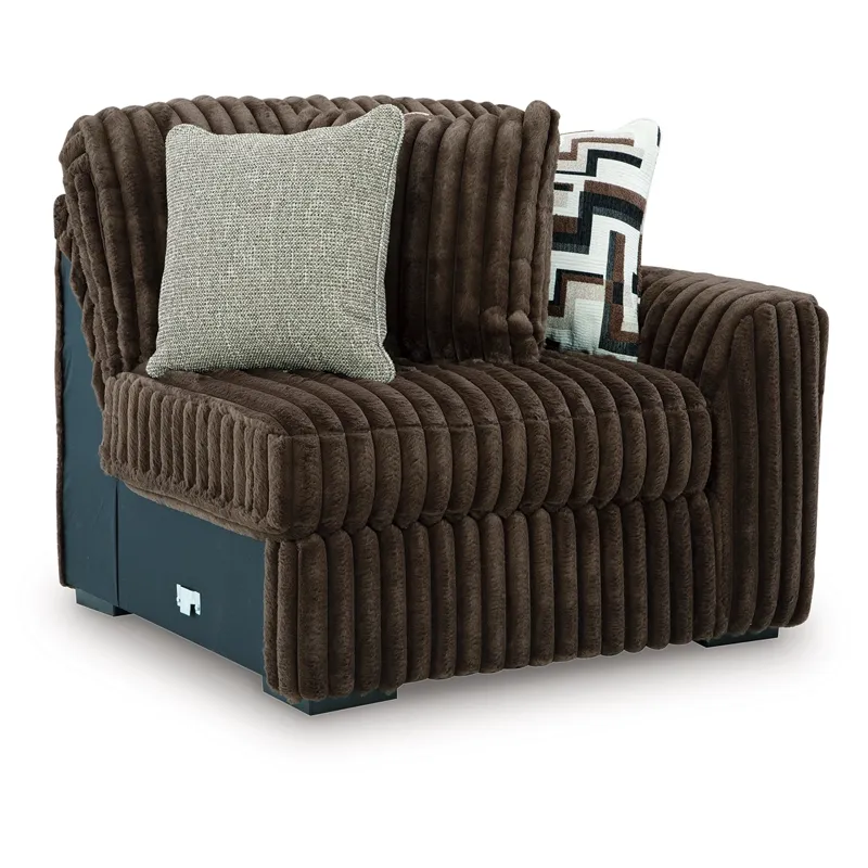 Midnight-Madness Right-Arm Facing Corner Chair