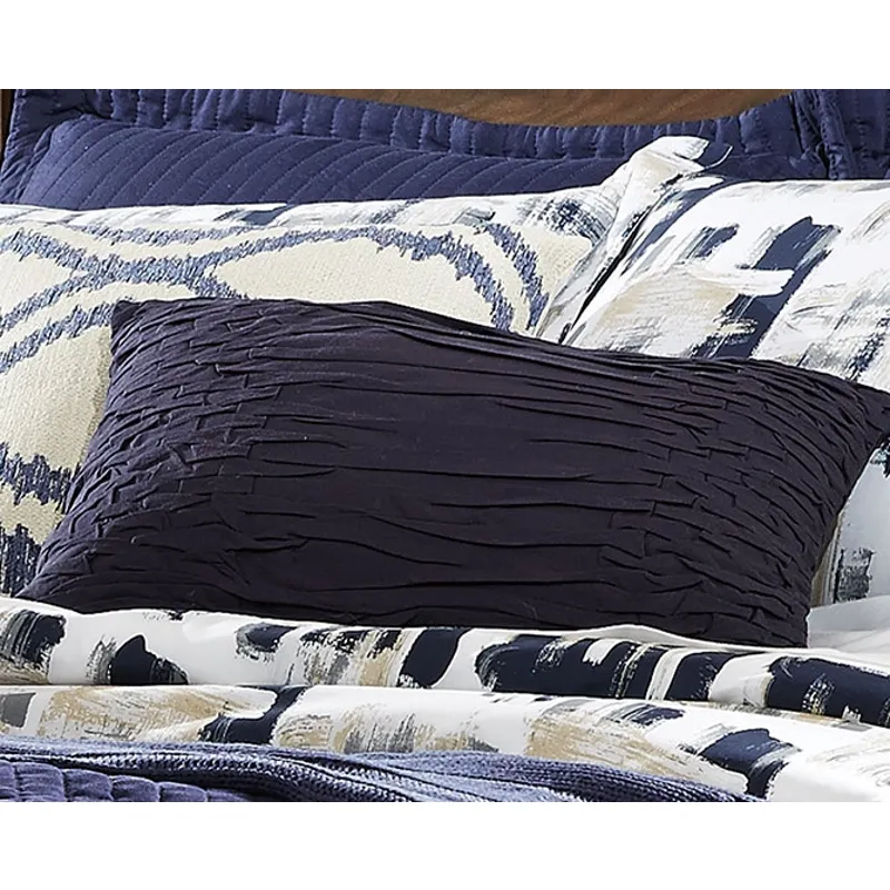 Nellie Pillow
