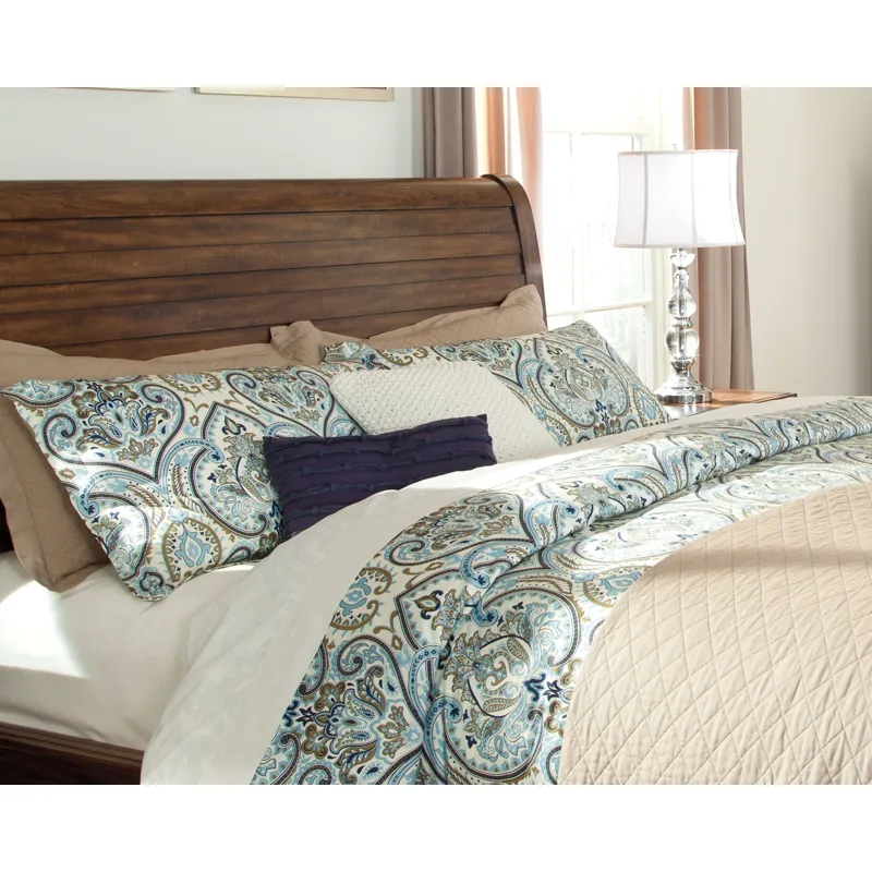 Larkton Pillow Cover