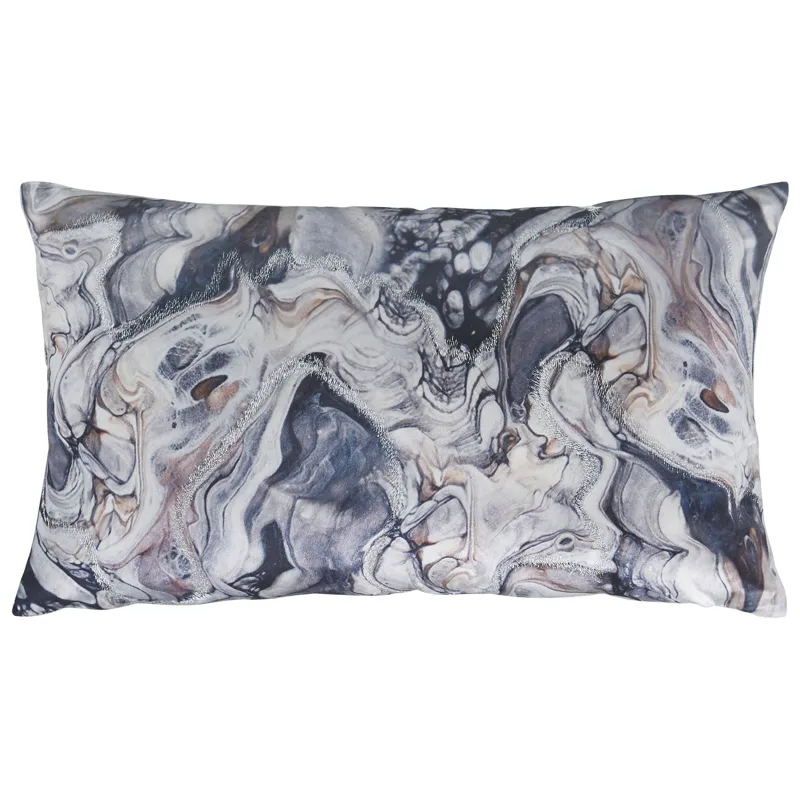 Carissa Pillow