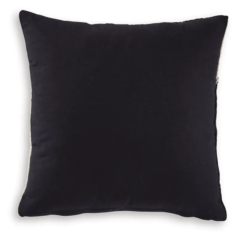 Veerbank Pillow (Set of 4)