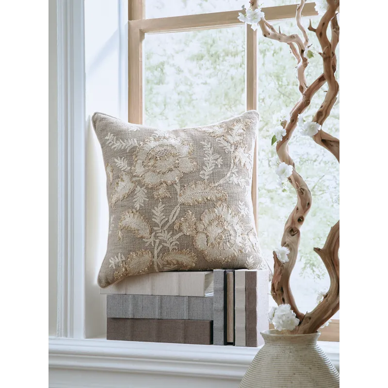 Viveka Pillow (Set of 4)